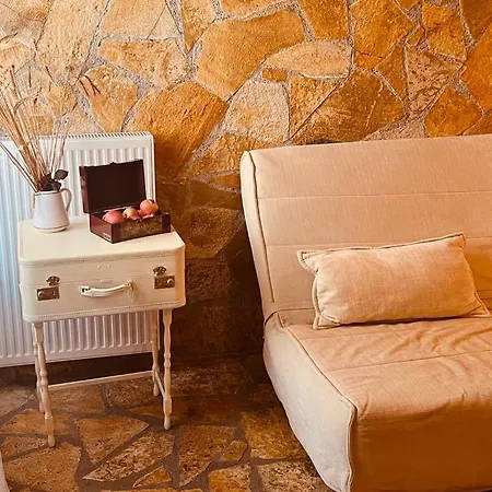 Maggie's Traditional