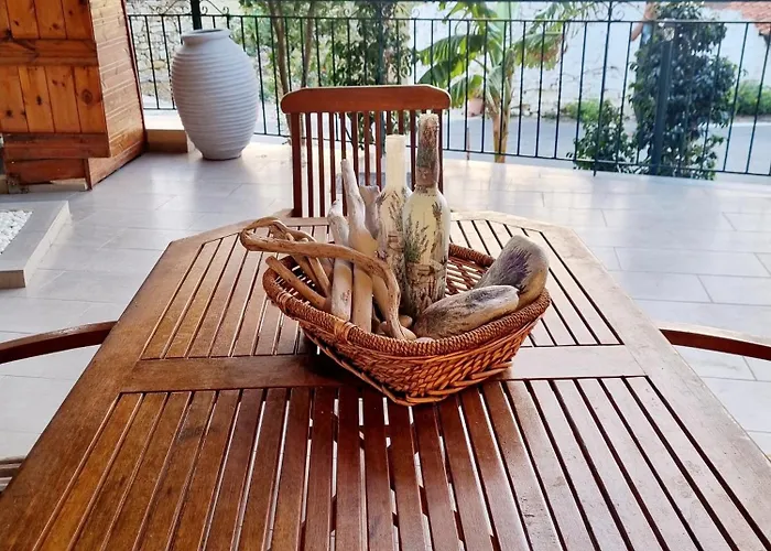 Maggie's Traditional * Pilos