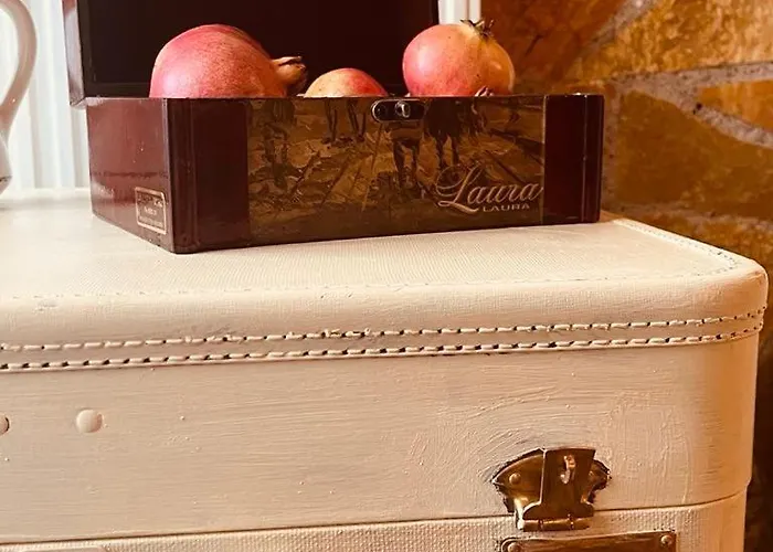 Maggie's Traditional * Pilos